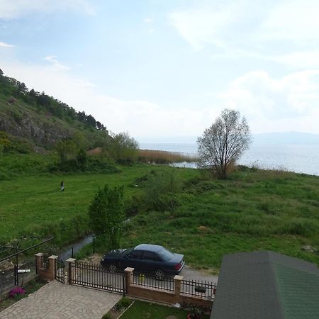 Vila Sara Bed & Breakfast Ohrid Exterior photo